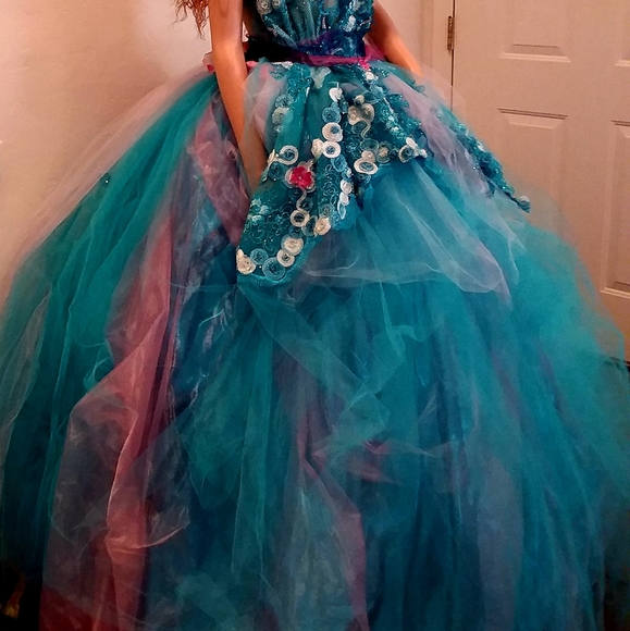 SAMPLE GOWN ONLY-MELISSA Turquoise Pink White Wedding Ballgown Set - Picture 3 of 16